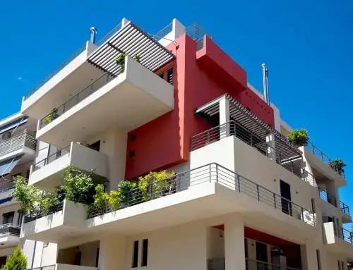 Five-storey block of apartments in Chalkis