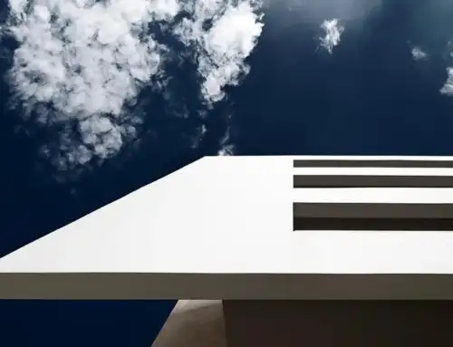 Six-Storey apartment building in the center of Chalkis