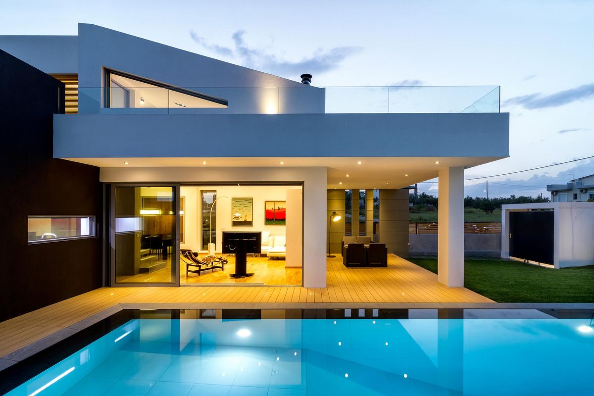 Μονοκατοικία με πισίνα στη Χαλκίδα